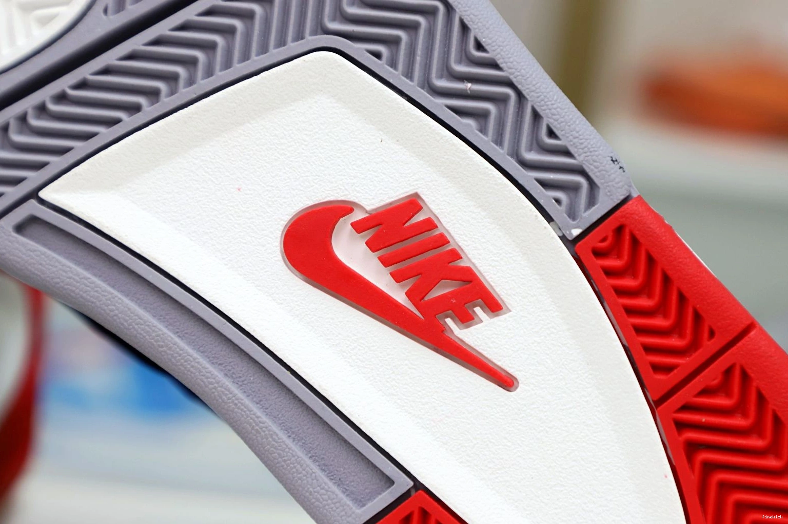 AIR 'BRED' OG RETRO 2019 JORDAN 4 0307